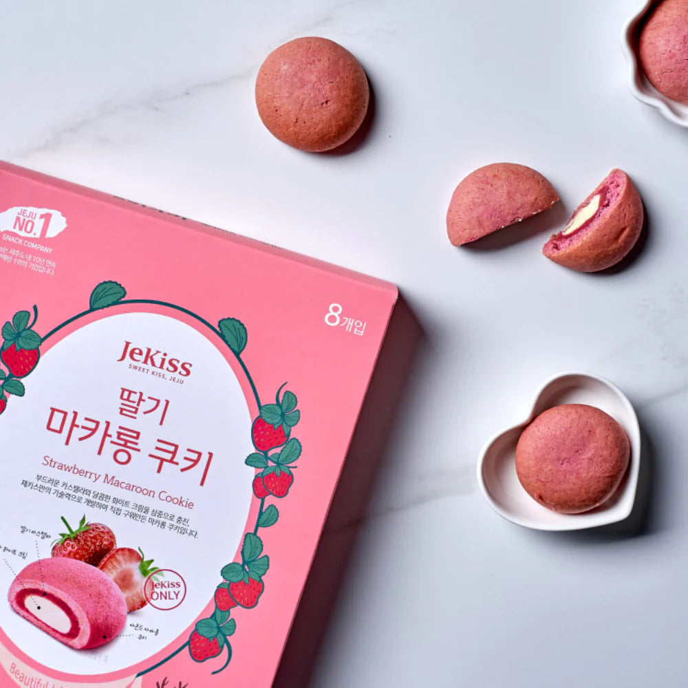 Strawberry Macaron Cookies (20g x 8 Pieces)